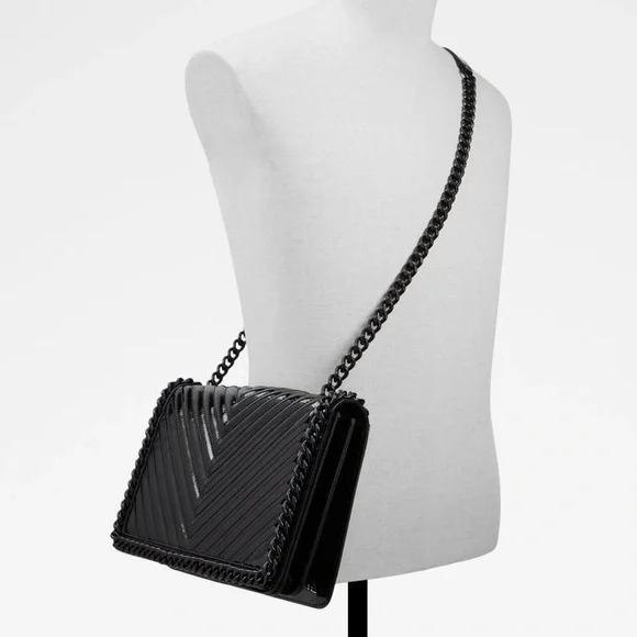 Aldo Greenwald black quilted chain detail crossbody bag - Picture 3 of 12